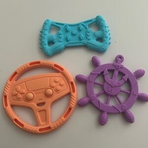 Silicone Baby Teething Rings.  (3 pcs) / BRAND NEW.
